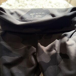 Aerie Dark Camo Leggings